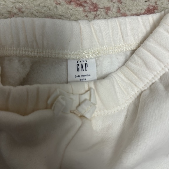 Baby Gap Sweatpants Teddy Bear - Picture 2 of 2